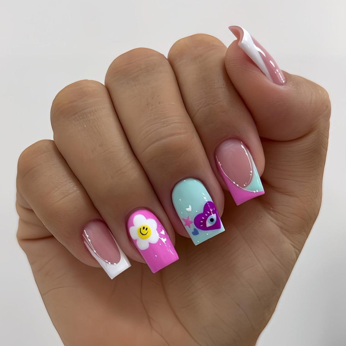 Nail Art Y2K - A Full Set of 24 Short