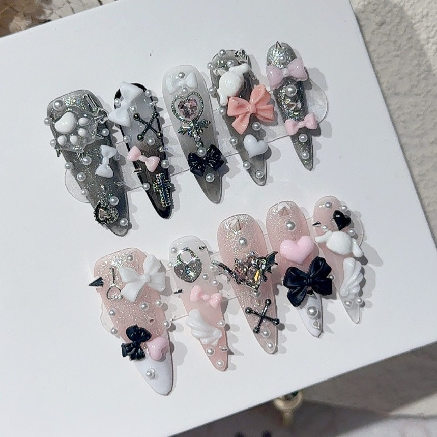 Jirai Y2K Spice Girl Black Pin – обзор и цена Nail Art Y2K